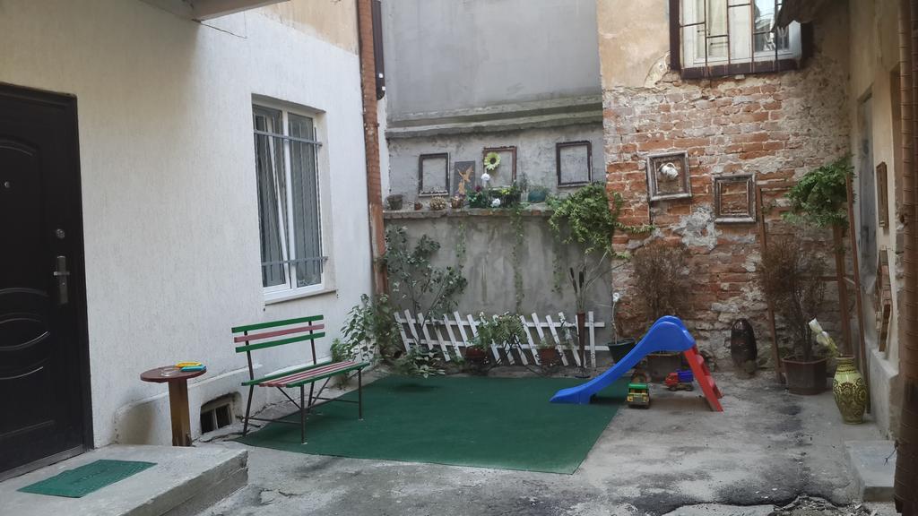 Apartments Leopolli Near Opera House 리비프 외부 사진
